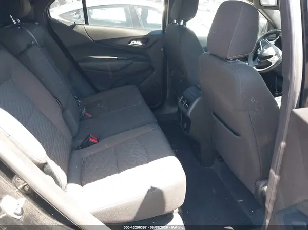 3GNAXTEX2JL130431 2018 CHEVROLET EQUINOX - Image 8