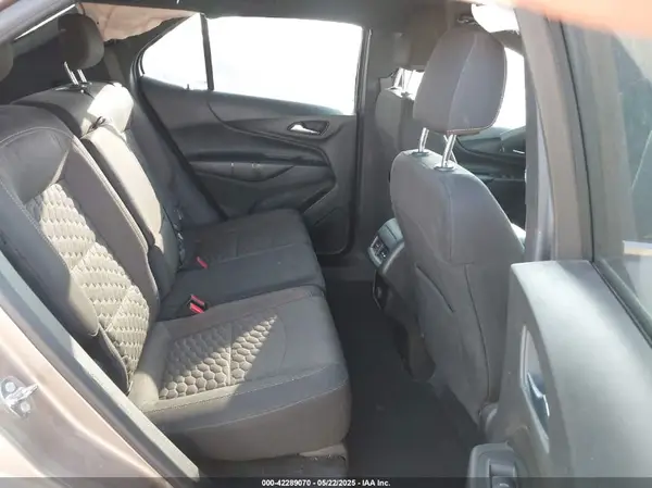 3GNAXTEX2JL380171 2018 CHEVROLET EQUINOX - Image 8