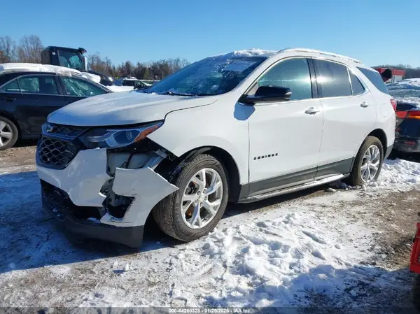 3GNAXTEX2JS610684 2018 CHEVROLET EQUINOX - Image 2