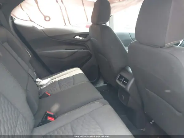 3GNAXTEX3JL131605 2018 CHEVROLET EQUINOX - Image 8