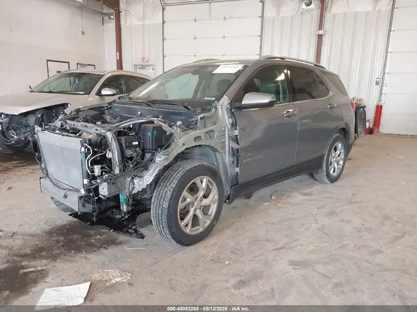 3GNAXTEX3JS605638 2018 CHEVROLET EQUINOX - Image 2