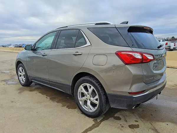 3GNAXTEX3JS609818 2018 CHEVROLET EQUINOX - Image 2