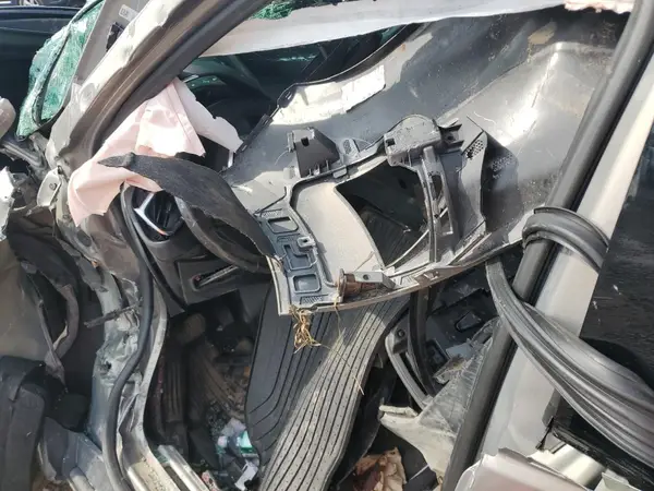 3GNAXTEX5JS532837 2018 CHEVROLET EQUINOX - Image 8