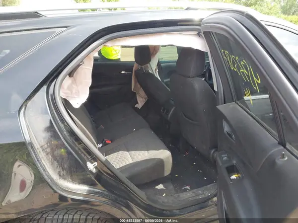 3GNAXTEX7JL271270 2018 CHEVROLET EQUINOX - Image 8