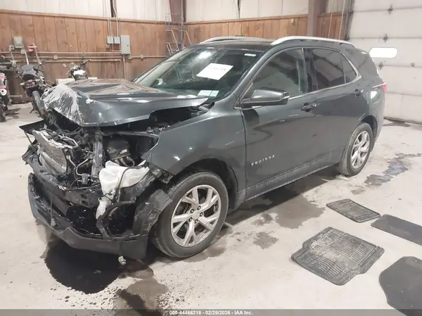 3GNAXTEX7JS638951 2018 CHEVROLET EQUINOX - Image 2