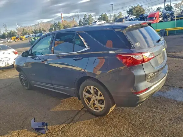 3GNAXTEX8JS526188 2018 CHEVROLET EQUINOX - Image 2