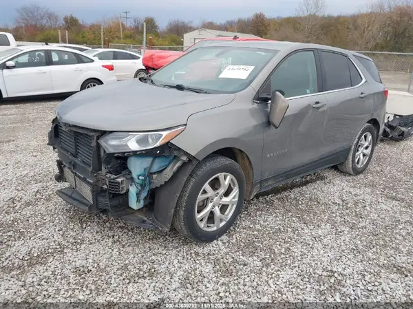 3GNAXTEX8JS560132 2018 CHEVROLET EQUINOX - Image 2