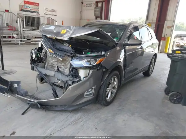 3GNAXTEX8JS584110 2018 CHEVROLET EQUINOX - Image 2