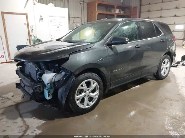 3GNAXTEXXJS523261 2018 CHEVROLET EQUINOX - Image 2