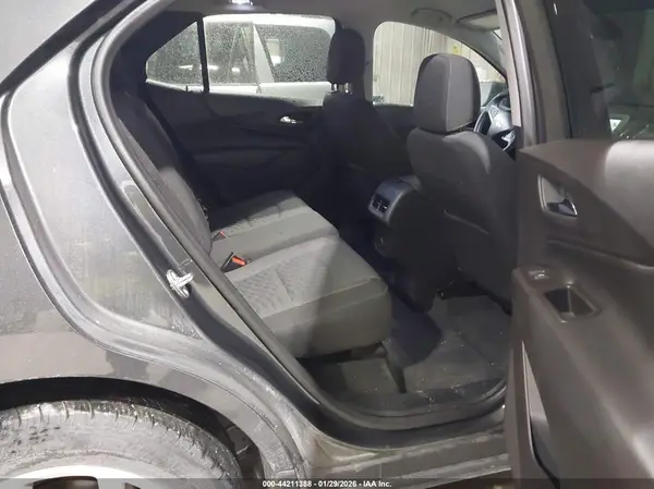 3GNAXTEXXJS523261 2018 CHEVROLET EQUINOX - Image 8