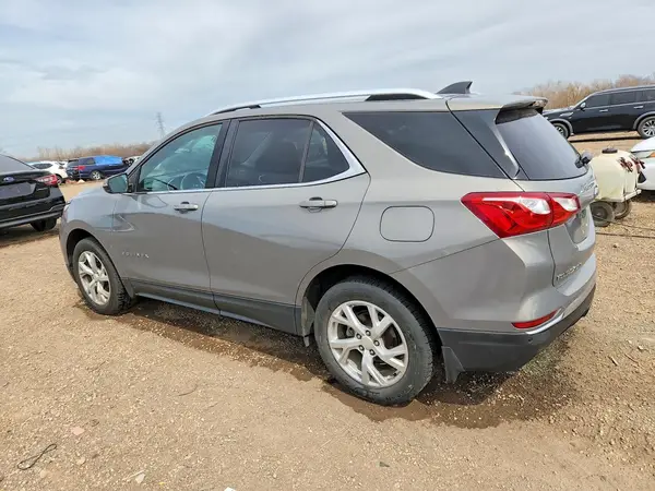 3GNAXTEXXJS635722 2018 CHEVROLET EQUINOX - Image 2