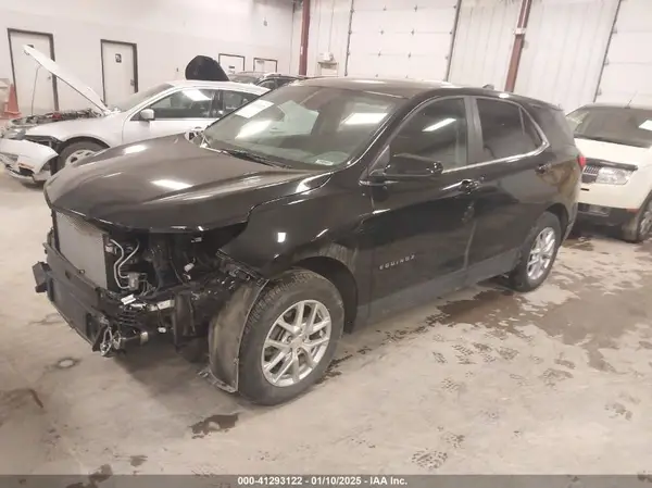 3GNAXUEG0RL105769 2024 CHEVROLET EQUINOX - Image 2