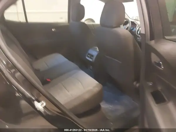 3GNAXUEG0RL105769 2024 CHEVROLET EQUINOX - Image 8