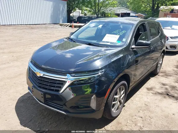 3GNAXUEG0RL243523 2024 CHEVROLET EQUINOX - Image 2