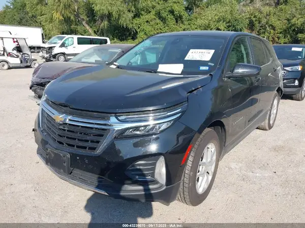 3GNAXUEG0RL320956 2024 CHEVROLET EQUINOX - Image 2