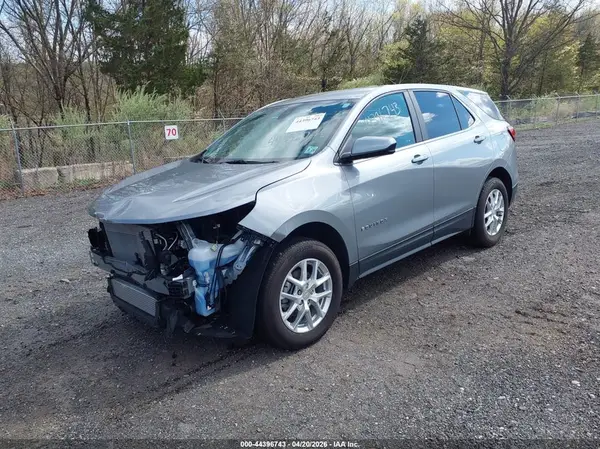 3GNAXUEG0RL369431 2024 CHEVROLET EQUINOX - Image 2