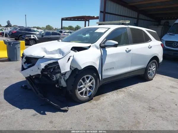 3GNAXUEG0RS115045 2024 CHEVROLET EQUINOX - Image 2