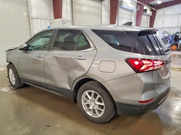 3GNAXUEG1RL260010 2024 CHEVROLET EQUINOX - Image 2