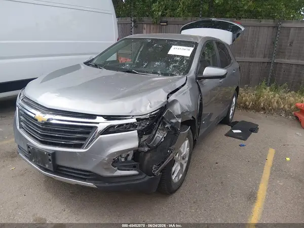 3GNAXUEG1RL300537 2024 CHEVROLET EQUINOX - Image 2
