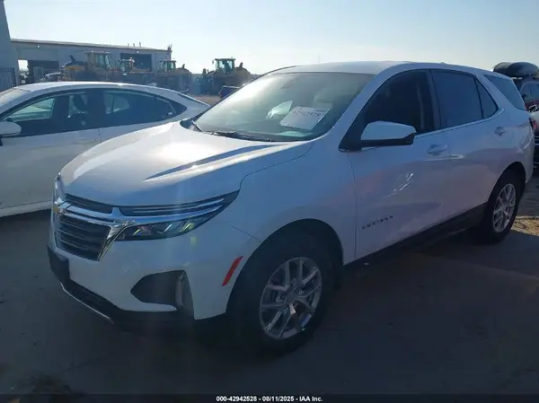 3GNAXUEG1RL322845 2024 CHEVROLET EQUINOX - Image 2