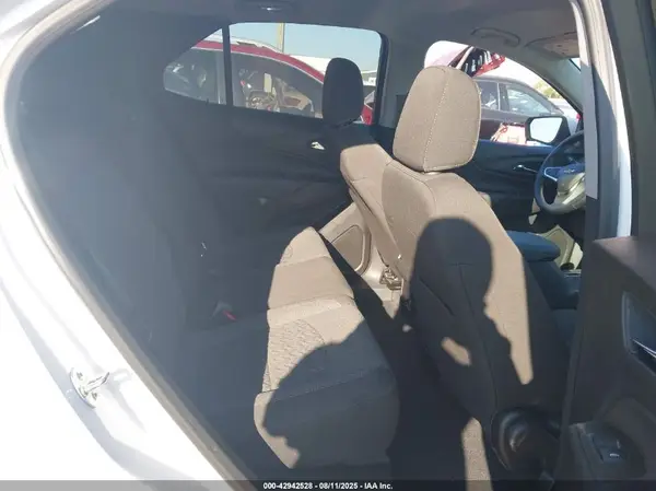 3GNAXUEG1RL322845 2024 CHEVROLET EQUINOX - Image 8