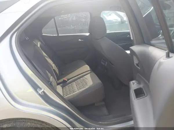 3GNAXUEG1RS182754 2024 CHEVROLET EQUINOX - Image 8