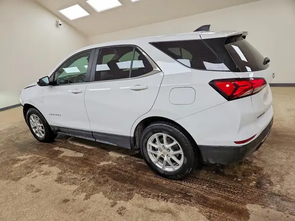 3GNAXUEG1RS245111 2024 CHEVROLET EQUINOX - Image 2