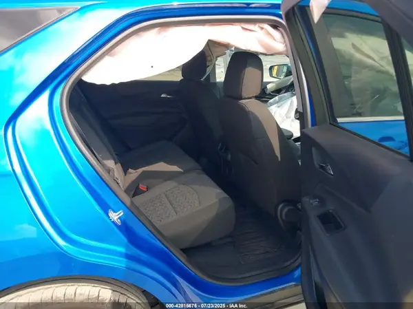 3GNAXUEG1RS250437 2024 CHEVROLET EQUINOX - Image 8