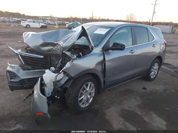 3GNAXUEG2PS211725 2023 CHEVROLET EQUINOX - Image 2