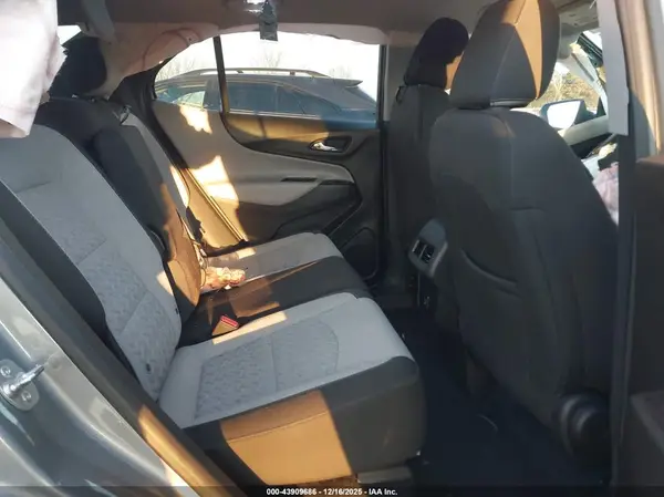 3GNAXUEG2PS211725 2023 CHEVROLET EQUINOX - Image 8