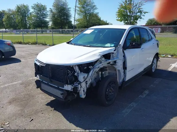 3GNAXUEG2RL352775 2024 CHEVROLET EQUINOX - Image 2