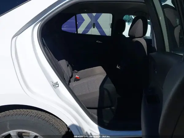 3GNAXUEG2RL352775 2024 CHEVROLET EQUINOX - Image 8