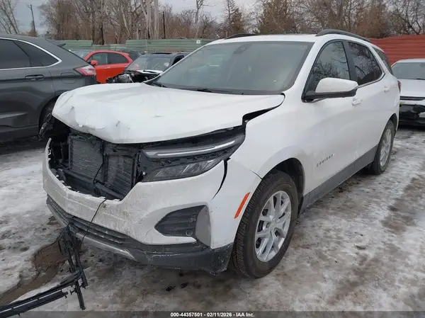 3GNAXUEG2RS202381 2024 CHEVROLET EQUINOX - Image 2
