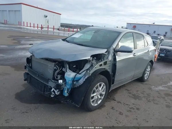 3GNAXUEG3RS220422 2024 CHEVROLET EQUINOX - Image 2