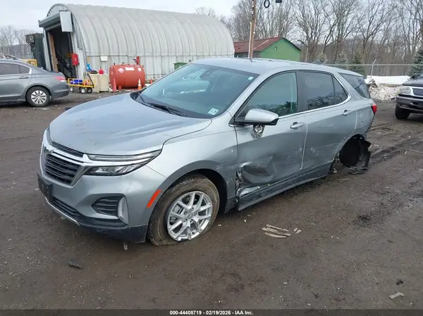 3GNAXUEG3RS252545 2024 CHEVROLET EQUINOX - Image 2