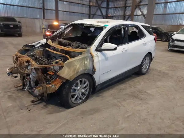3GNAXUEG4PS133562 2023 CHEVROLET EQUINOX - Image 2
