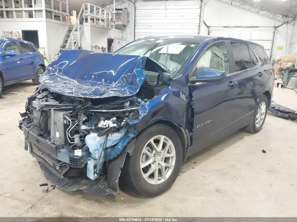 3GNAXUEG4PS137983 2023 CHEVROLET EQUINOX - Image 2