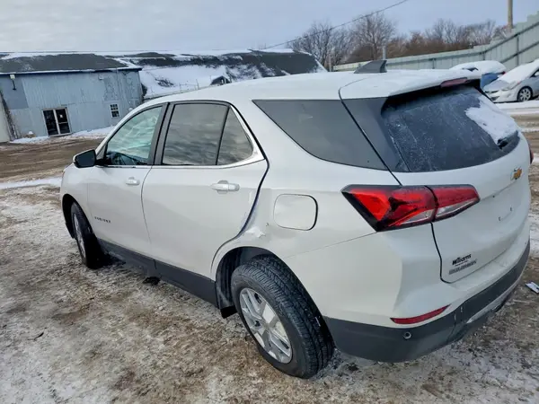 3GNAXUEG4RL309037 2024 CHEVROLET EQUINOX - Image 2