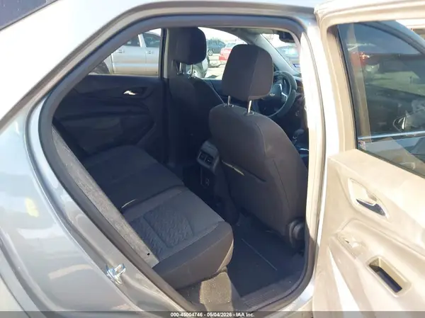 3GNAXUEG4RS152082 2024 CHEVROLET EQUINOX - Image 8