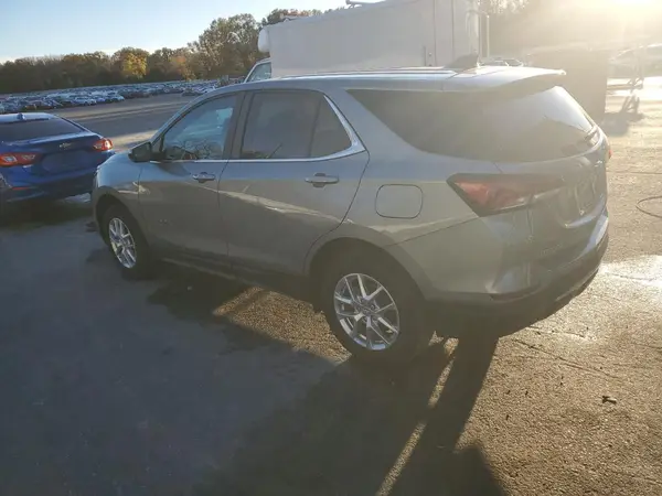 3GNAXUEG4RS245409 2024 CHEVROLET EQUINOX - Image 2