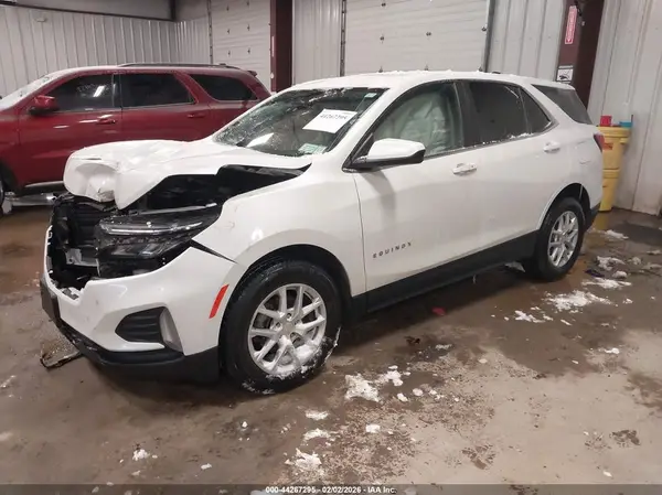 3GNAXUEG5PS121324 2023 CHEVROLET EQUINOX - Image 2