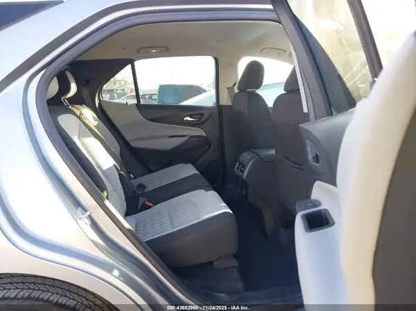 3GNAXUEG5RL160444 2024 CHEVROLET EQUINOX - Image 8