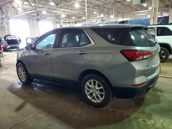 3GNAXUEG5RS111637 2024 CHEVROLET EQUINOX - Image 2