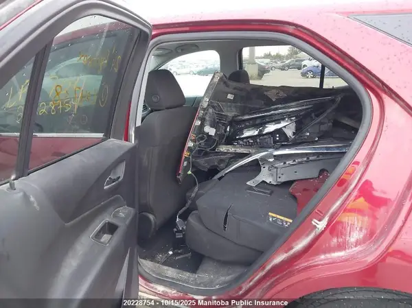 3GNAXUEG5RS204738 2024 CHEVROLET EQUINOX - Image 8
