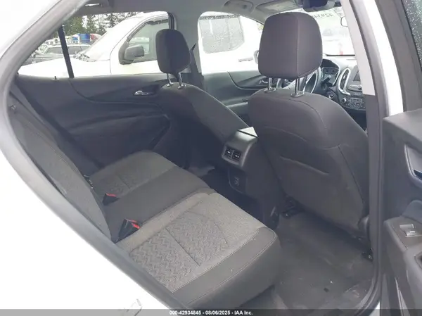 3GNAXUEG5RS212726 2024 CHEVROLET EQUINOX - Image 8