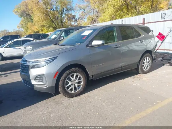 3GNAXUEG5RS222382 2024 CHEVROLET EQUINOX - Image 2