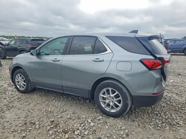3GNAXUEG5RS235746 2024 CHEVROLET EQUINOX - Image 2