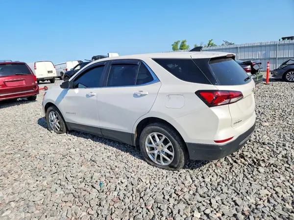 3GNAXUEG5RS238629 2024 CHEVROLET EQUINOX - Image 2