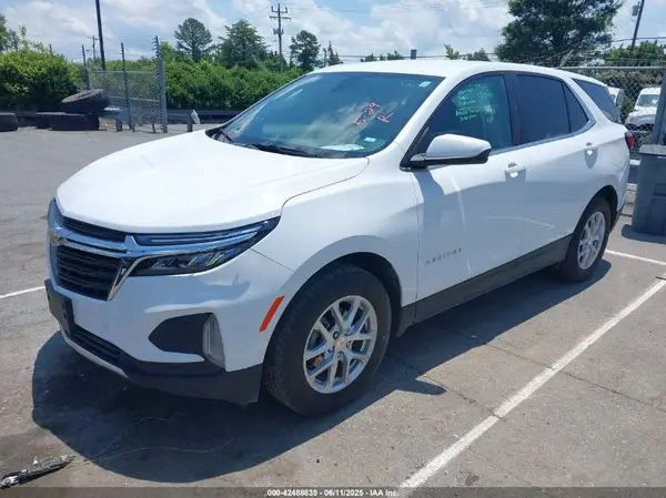 3GNAXUEG5RS249419 2024 CHEVROLET EQUINOX - Image 2