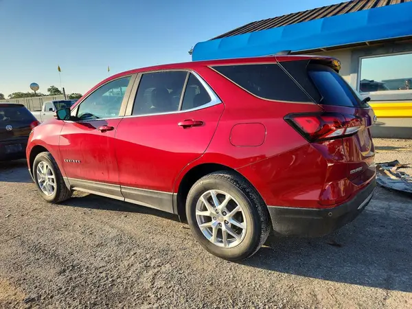 3GNAXUEG6PL271677 2023 CHEVROLET EQUINOX - Image 2